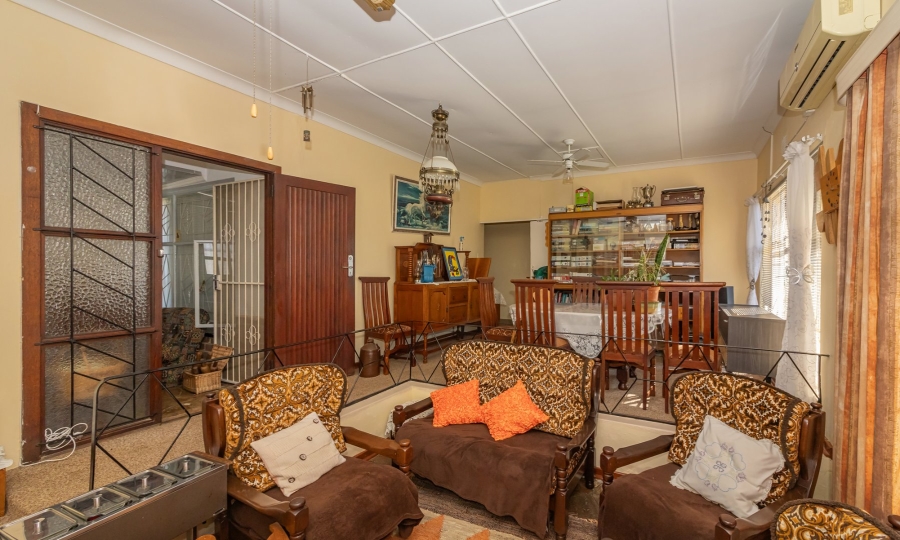 6 Bedroom Property for Sale in Morewag Free State